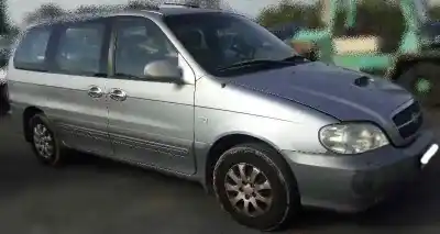 Véhicule à la ferraille kia carnival ii (gq) 2.9 crdi de l'année 2004 alimenté j3