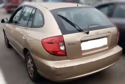Veicolo di demolizione kia rio 1.5 cat dell'anno 2005 alimentato a5d