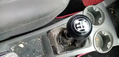 Veicolo di demolizione kia rio 1.5 cat dell'anno 2005 alimentato a5d