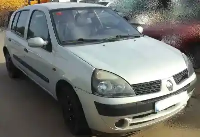 Здавання транспортного засобу RENAULT CLIO II FASE II (B/CB0) 1.2 16V року 2002 потужний D4F712