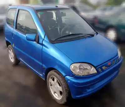 Sloopvoertuig MICROCAR VIRGO 50 C.C. van het jaar 2001 aangedreven LOMBARDINI/LDW 502/M