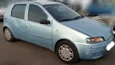 Veicolo di demolizione FIAT PUNTO BERLINA (188) 1.9 Diesel Eco dell'anno 2001 alimentato 188A3000