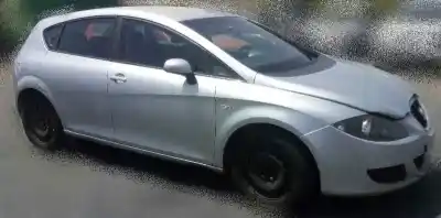 Veículo de Sucata seat leon (1p1) 1.9 tdi do ano 2007 alimentado bxe