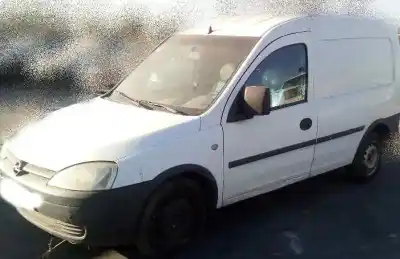 Veículo de Sucata OPEL COMBO 1.7 16V DI CAT (Y 17 DTL / LK8) do ano 2004 alimentado Y17DTL