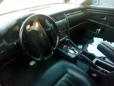 Здавання транспортного засобу audi a8 (d2) 4.2 quattro року 1995 потужний abz