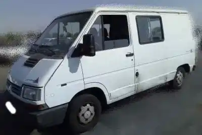 Sloopvoertuig RENAULT TRAFIC I (05.1981->) 2.1 T 900 [2.1 Ltr. - 43 kW Diesel] van het jaar 1995 aangedreven JBS