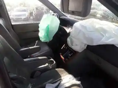 Veículo de Sucata kia carnival ii (gq) 2.9 crdi do ano 2005 alimentado j3