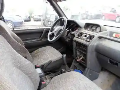 Scrapping Vehicle mitsubishi montero (v20/v40) 2.5 turbodiesel of the year 1994 powered 4d56 Scrapping Vehicle mitsubishi montero (v20/v40) 2.5 turbodiesel of the year 1994 powered 4d56