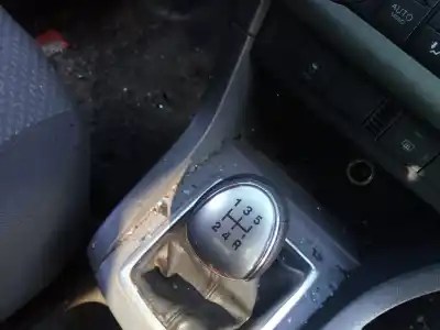 Veículo de Sucata ford focus berlina (cap) 1.6 tdci cat do ano 2007 alimentado hhda