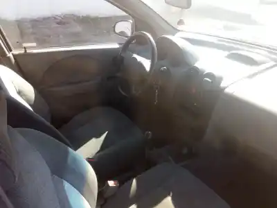 Veicolo di demolizione daewoo kalos (klas) 1.2 dell'anno 2004 alimentato b12s1