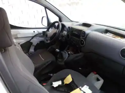 Sloopvoertuig peugeot partner tepee 1.6 hdi / bluehdi 75 van het jaar 2013 aangedreven 9h06