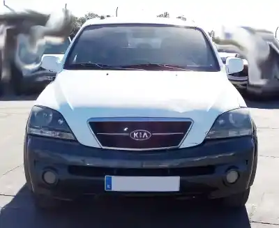 Veicolo di demolizione kia                                                sorento i (jc)                                                                                                                                                                                                                                             2.5 crdi                                                                                                                                                                                                                                                   dell'anno 2005 alimentato d4cb