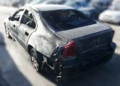 Veículo de Sucata volvo s60 berlina 2.4 diesel do ano 2006 alimentado d5244t7