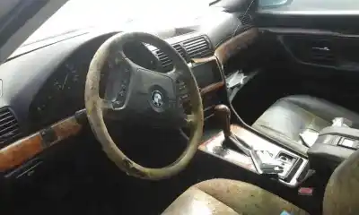 Veículo de Sucata bmw serie 7 (e38) 3.0 24v turbodiesel cat do ano 1994 alimentado 306d1