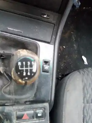 Veículo de Sucata bmw serie 3 berlina (e46) 2.0 16v diesel cat do ano 2004 alimentado 204d1