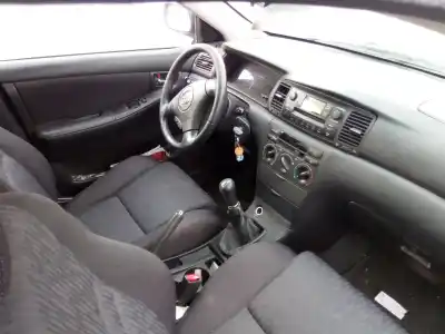 Scrapping Vehicle toyota corolla (e12) 1.6 16v of the year 2003 powered 3zzfe