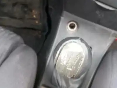 Scrapping Vehicle toyota corolla (e12) 1.6 16v of the year 2003 powered 3zzfe