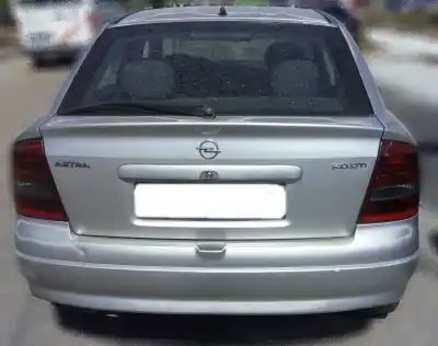 Veículo de Sucata opel astra g berlina 2.0 dti do ano 2003 alimentado y20dth
