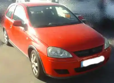 Véhicule à la ferraille OPEL CORSA C (X01) 1.2 Twinport (F08 F68) de l'année 2005 alimenté Z12XEP