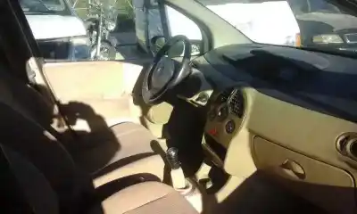 Здавання транспортного засобу renault modus 1.5 dci diesel року 2005 потужний k9k750