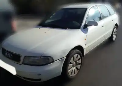 Veículo de Sucata AUDI A4 AVANT (B5) 1.8 do ano 1997 alimentado ADR