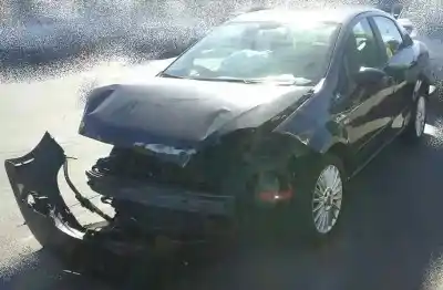 Veículo de Sucata fiat linea (323_, 110_) 1.3 d multijet (323axb11 323axb1a) do ano 2010 alimentado 199a3000