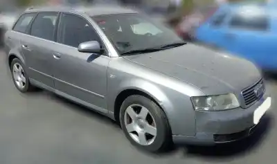 Sloopvoertuig audi a4 avant (8e) 1.9 tdi (96kw) van het jaar 2002 aangedreven awx