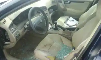 Veículo de Sucata volvo s60 berlina 2.4 diesel do ano 2003 alimentado d5244t2