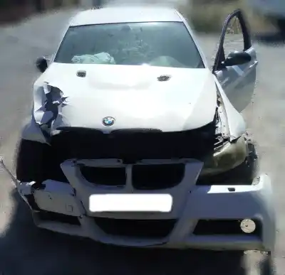 Veículo de Sucata bmw serie 3 berlina (e90) 2.0 16v diesel do ano 2005 alimentado 204d4