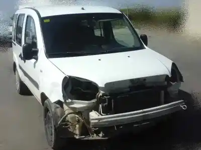 Vehicul casat fiat doblo (119) 1.9 8v dynamic / multijet dynamic plus (77kw) al anului 2009 alimentat 223b1000