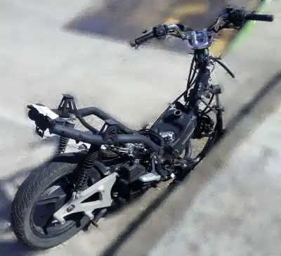 Vehículo de desguace HONDA PCX PCX 125 del año 2016 con motor 