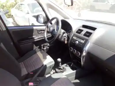 Veicolo di demolizione fiat sedici (189_) 1.9 d multijet 4x4 dell'anno 2008 alimentato d19aa