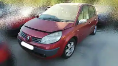 Veículo de Sucata RENAULT SCENIC II 1.9 dCi Diesel 120 CV / 88 KW do ano 2004 alimentado F9Q812