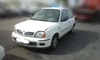 Verschrottungsfahrzeug NISSAN MICRA (K11) 1.0 16V CAT des Jahres 2001 angetrieben CG10