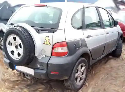 Scrapping Vehicle renault scenic rx4 (ja0) 2.0 16v of the year 2000 powered f4r744