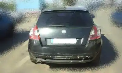 Veículo de Sucata fiat stilo (192_) 1.6 16v (192_xb1a) do ano 2004 alimentado 182b6.000