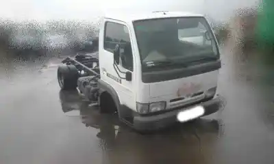 Vehicul casat NISSAN CABSTAR 3.0 al anului 2003 alimentat BD30