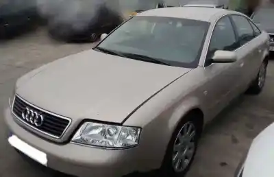 Veículo de Sucata audi a6 berlina (4b2) 1.8 t do ano 2000 alimentado apu