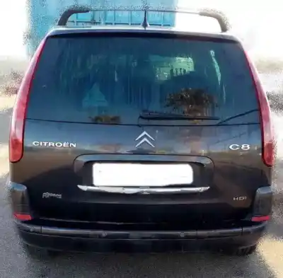 Sloopvoertuig citroen c8 2.0 hdi fap cat van het jaar 2004 aangedreven rht