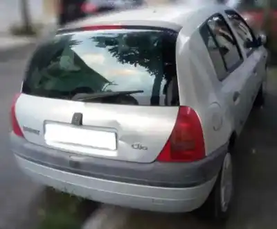 Veículo de Sucata renault clio ii fase i (b/cbo) 1.6 initiale (b/cbod) 90 cv / 66 kw do ano 1999 alimentado k7m745