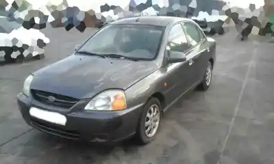Veicolo di demolizione kia rio 1.3 cat dell'anno 2003 alimentato a3d
