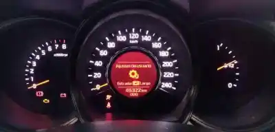 Veicolo di demolizione kia cee´d (jd) 1.4 cvvt dell'anno 2015 alimentato g4fa