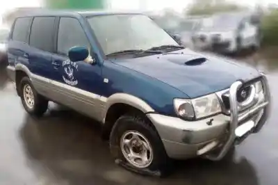 Verschrottungsfahrzeug nissan terrano/terrano.ii (r20) 2.7 turbodiesel des jahres 2000 angetrieben td27ti