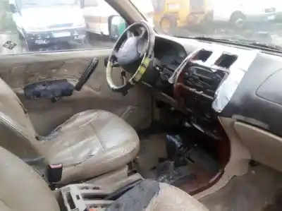 Verschrottungsfahrzeug nissan terrano/terrano.ii (r20) 2.7 turbodiesel des jahres 2000 angetrieben td27ti