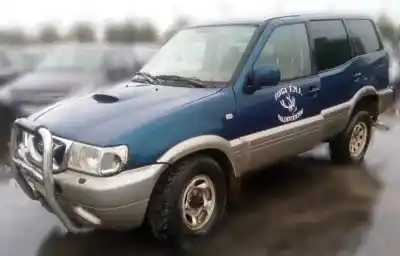 Verschrottungsfahrzeug nissan terrano/terrano.ii (r20) 2.7 turbodiesel des jahres 2000 angetrieben td27ti