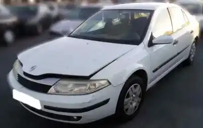 Véhicule à la ferraille renault laguna ii (bg0) 1.9 dci diesel cat de l'année 2005 alimenté f9q752