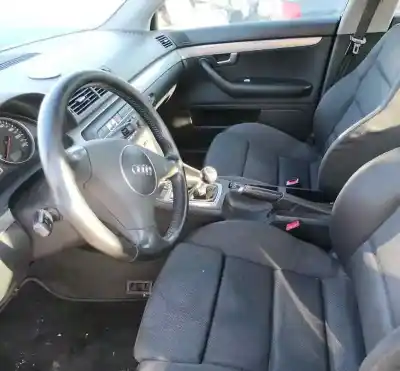 Veículo de Sucata audi a4 berlina (8e) 1.8 t sport edition do ano 2002 alimentado avj