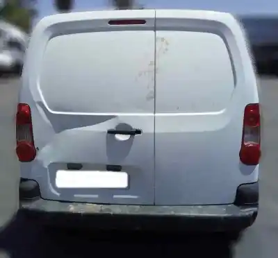 Vehicul casat peugeot partner tepee 1.6 hdi / bluehdi 75 al anului 2014 alimentat 9h06