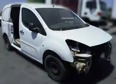 Vehicul casat peugeot partner tepee 1.6 hdi / bluehdi 75 al anului 2014 alimentat 9h06