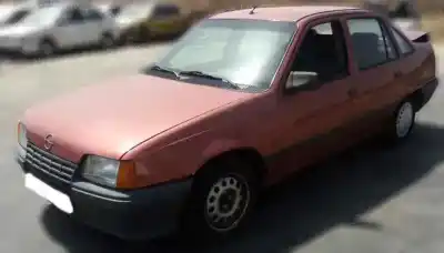 Veículo de Sucata opel kadett e 1.6 do ano 1988 alimentado 16sv